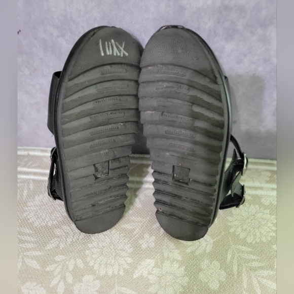 Dr. Martens Women's Voss Hydro Fisherman Sandal Women Size 10 - Picture 8 of 10